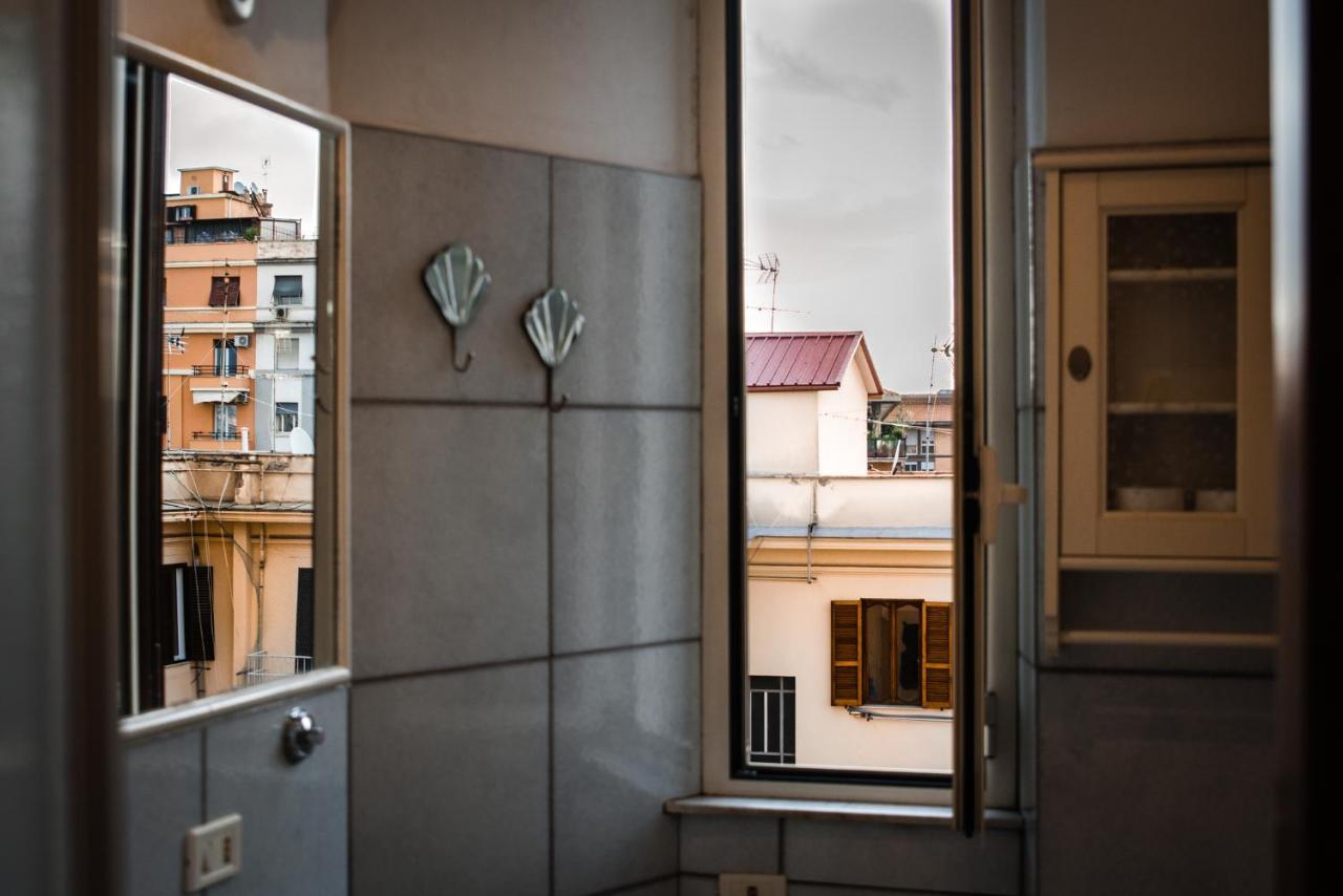 Charlie Apartment Rome Bagian luar foto